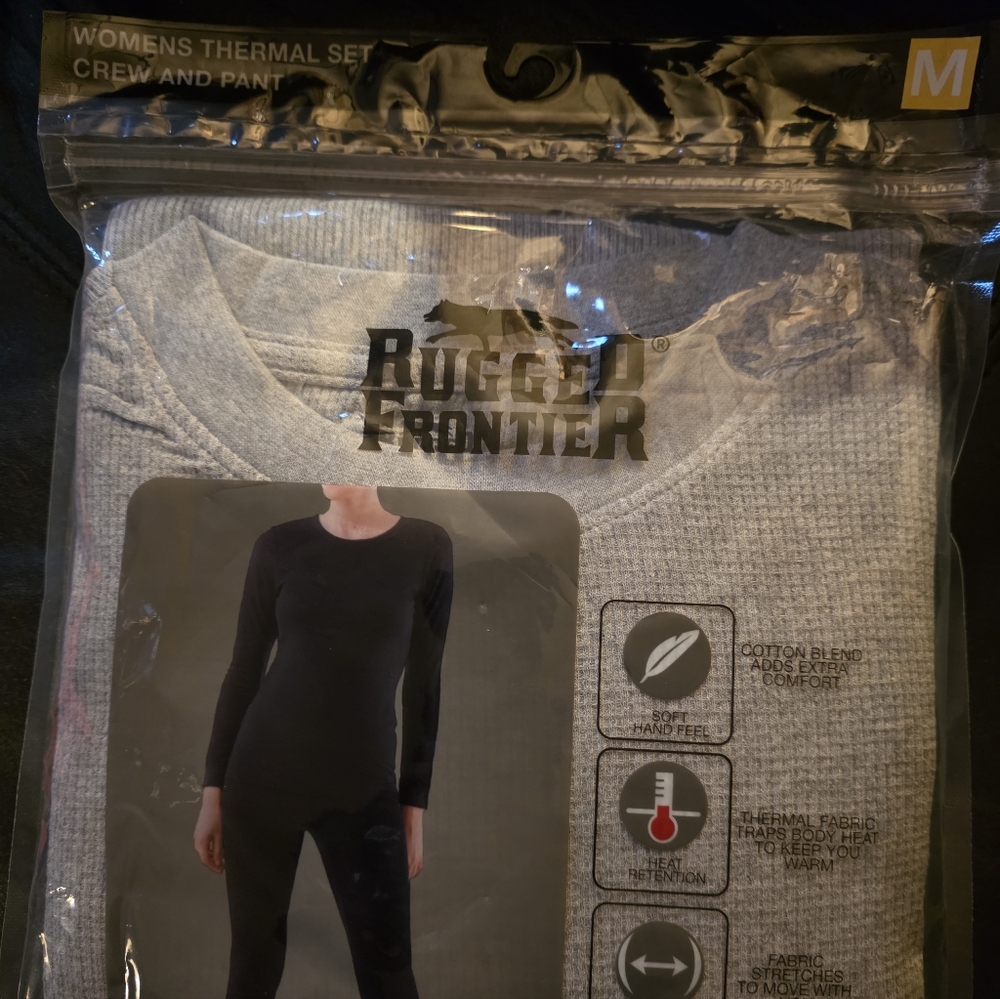 Women's Gray Thermal Set With Pants And Top